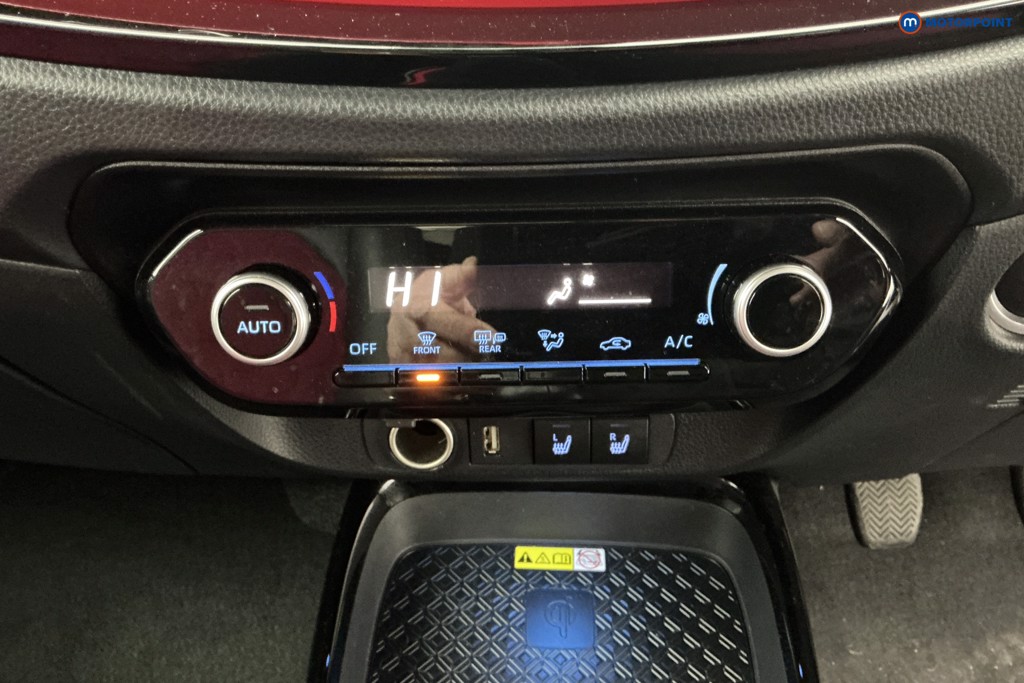 Used Toyota Aygo X 2023 for sale - 76718334: Photo 23