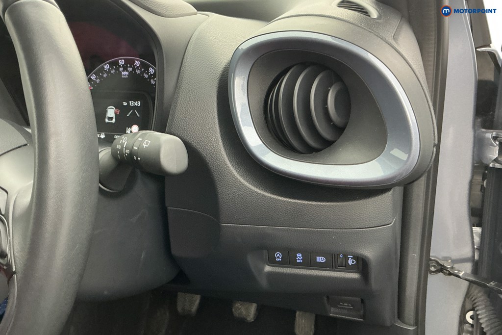 Used Toyota Aygo X 2023 for sale - 76718334: Photo 27