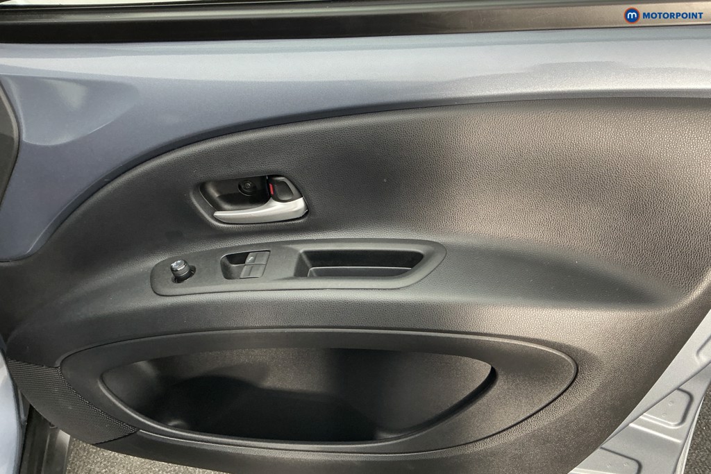 Used Toyota Aygo X 2023 for sale - 76718334: Photo 28