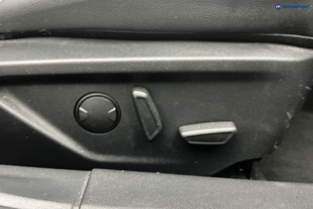 Used Ford Focus 2020 for sale - 78064712: Photo 35