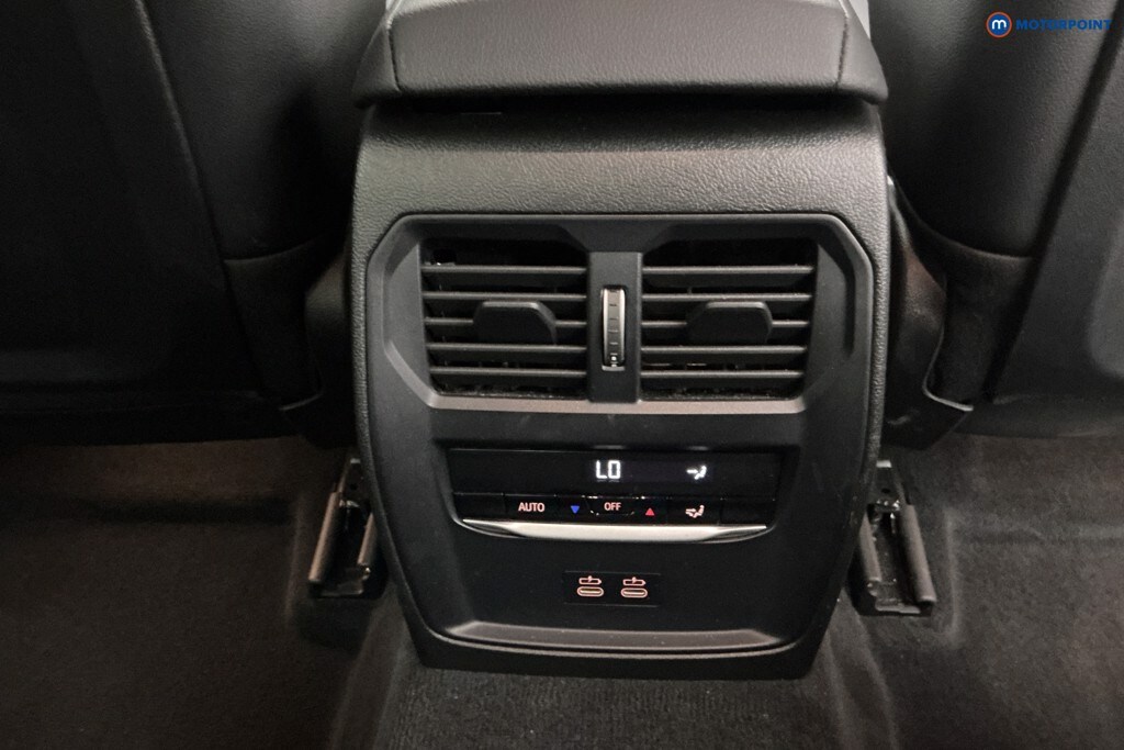 Used BMW 3 Series 2024 for sale - 77570789: Photo 21