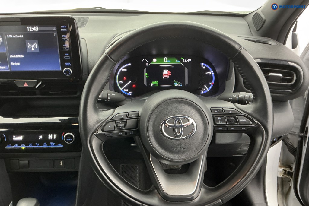 Used Toyota Yaris Cross 2023 for sale - 76603701: Photo 11
