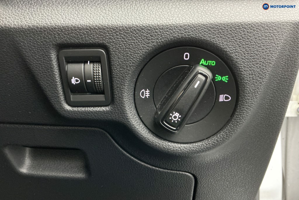 Used Skoda Kamiq 2020 for sale - 77641600: Photo 32