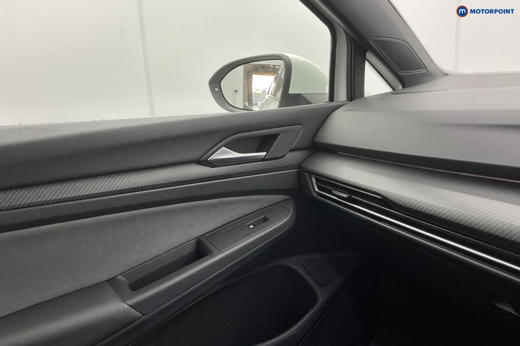 Used Volkswagen Golf 2022 for sale - 77196143: Photo 27