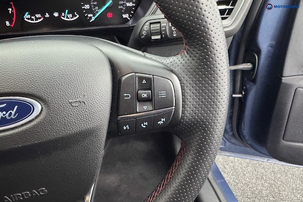 Used Ford Focus 2023 for sale - 76222882: Photo 21