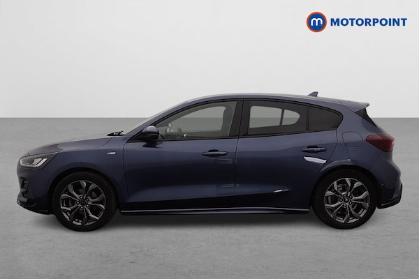 Used Ford Focus 2023 for sale - 76222882: Photo 4