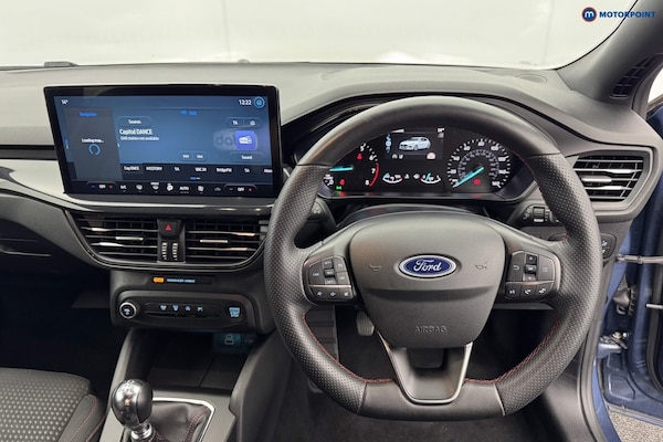Used Ford Focus 2023 for sale - 76222882: Photo 9