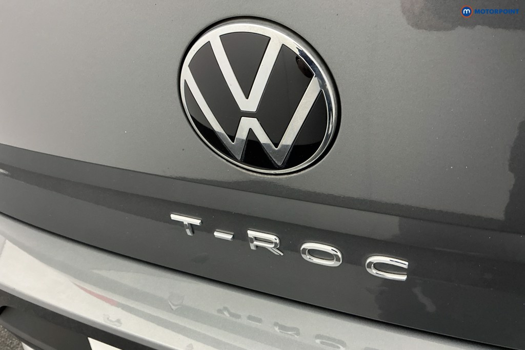 Used Volkswagen T-Roc 2023 for sale - 76972276: Photo 38