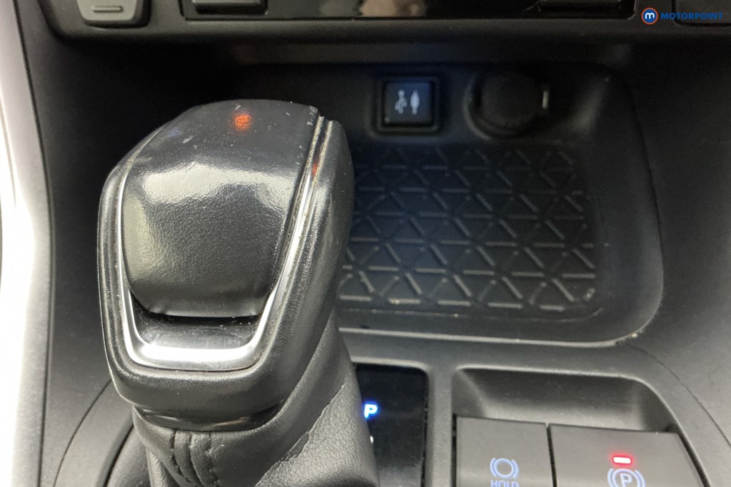 Used Toyota RAV4 2019 for sale - 77071688: Photo 27