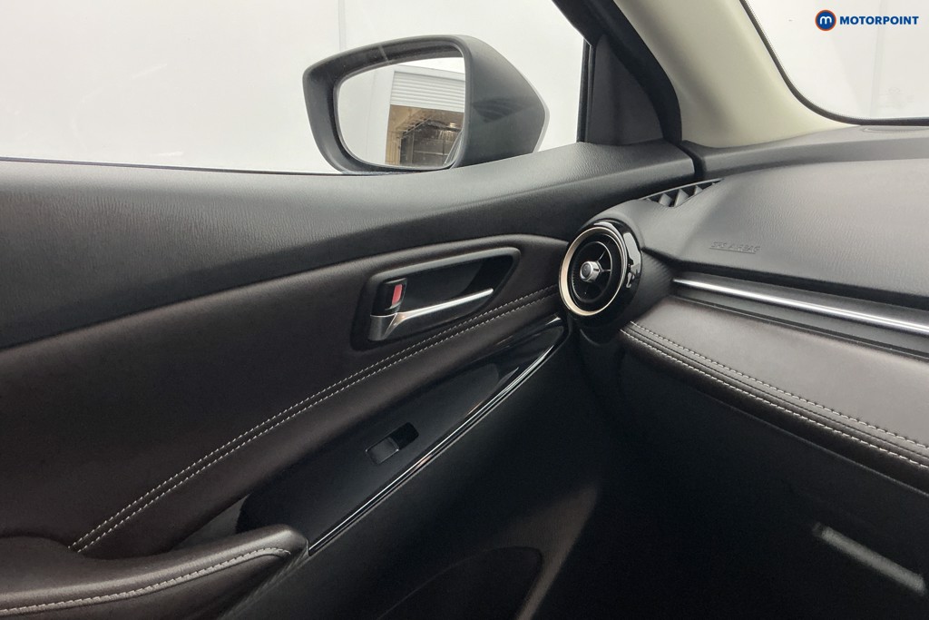 Used Mazda Mazda2 2018 for sale - 76697153: Photo 25