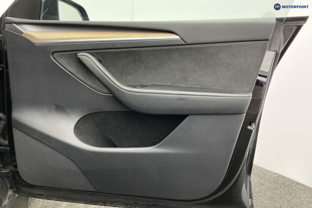 Used Tesla Model Y 2023 for sale - 77435845: Photo 30