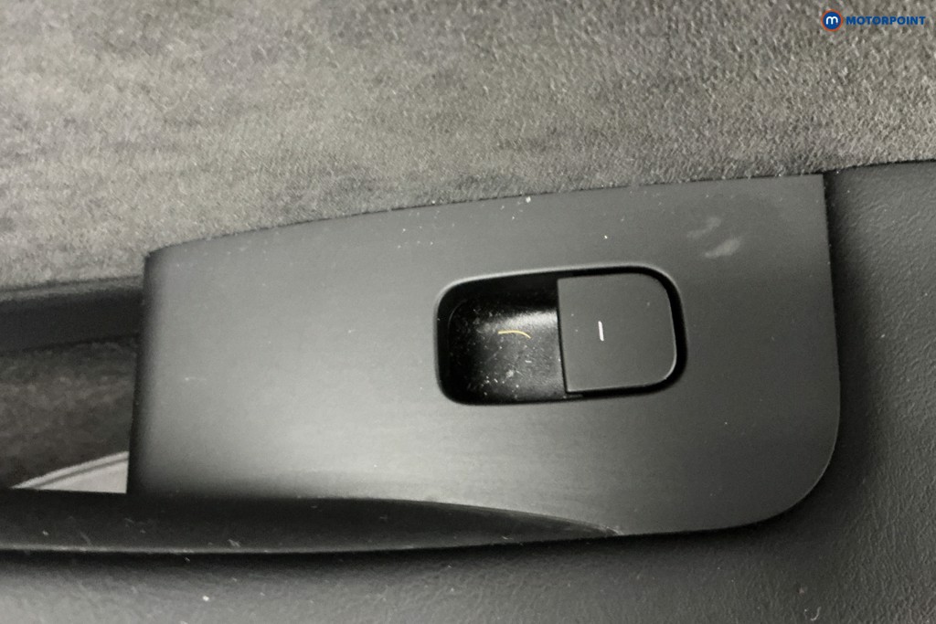 Used Tesla Model Y 2023 for sale - 77435845: Photo 34