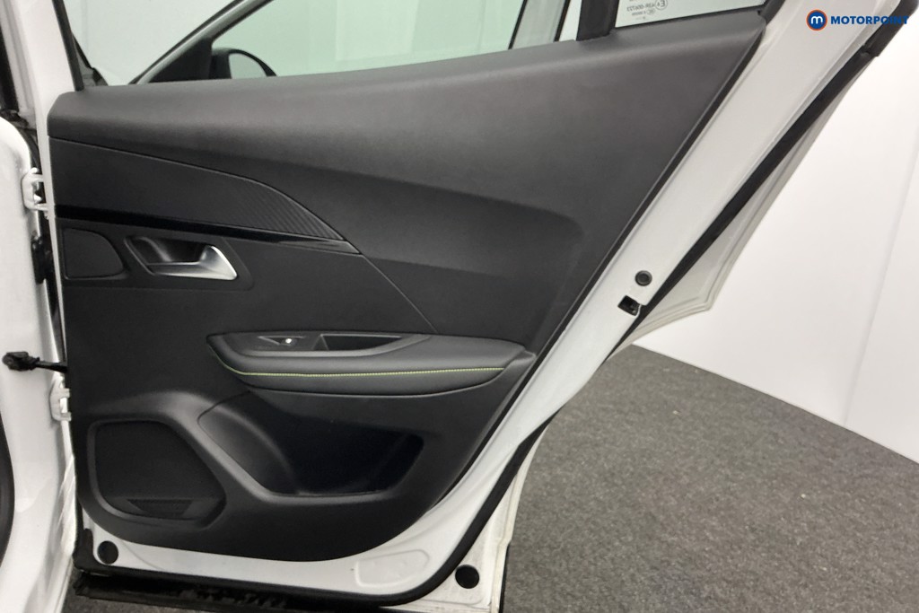 Used Peugeot 2008 2022 for sale - 77275102: Photo 38