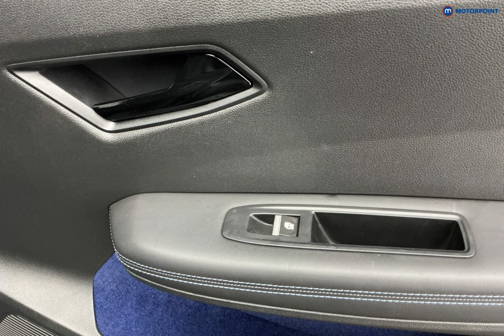 Used Renault Scenic E-Tech 2024 for sale - 76972286: Photo 34