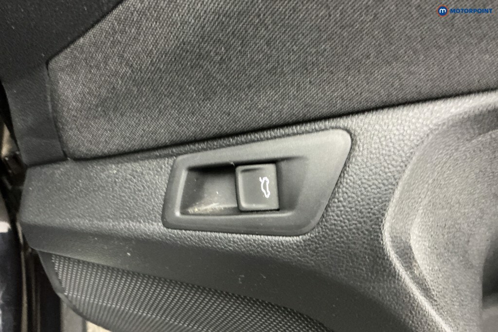 Used Volkswagen T-Roc 2021 for sale - 77775578: Photo 34