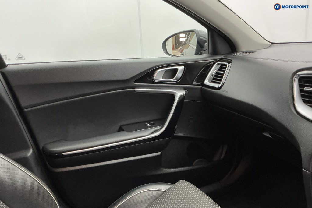 Used Kia XCeed 2020 for sale - 77006217: Photo 28