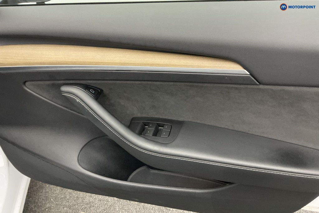 Used Tesla Model 3 2021 for sale - 76831174: Photo 28