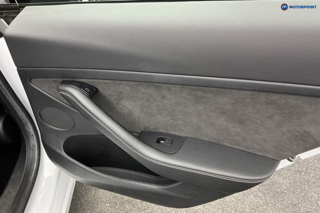 Used Tesla Model 3 2021 for sale - 76831174: Photo 30