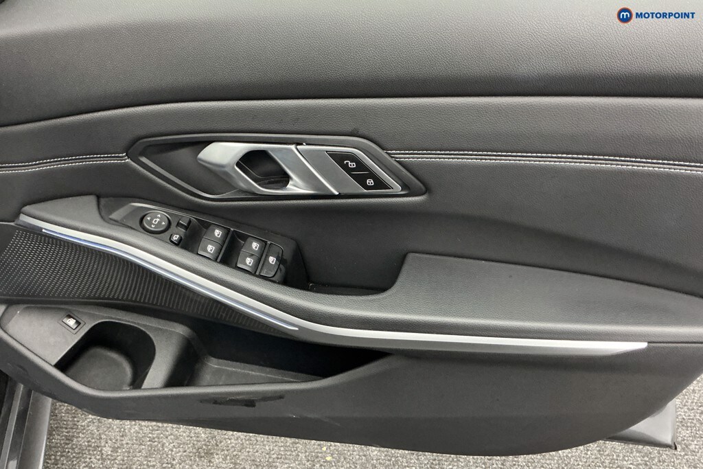 Used BMW 3 Series 2019 for sale - 76339338: Photo 29