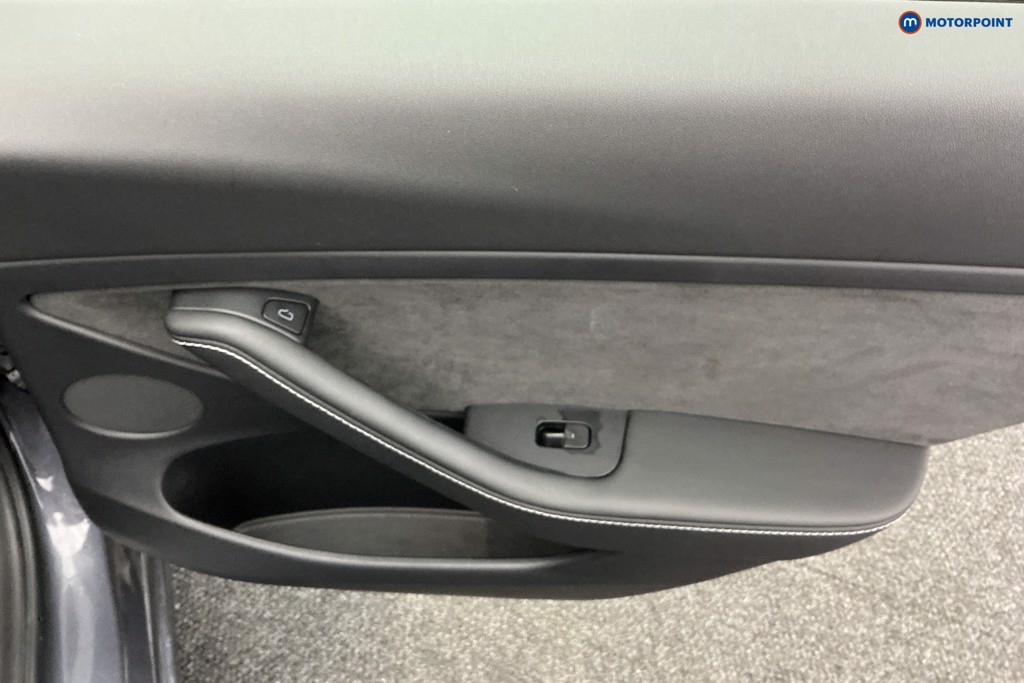 Used Tesla Model 3 2021 for sale - 76352788: Photo 28