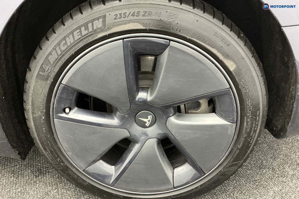 Used Tesla Model 3 2021 for sale - 76352788: Photo 40