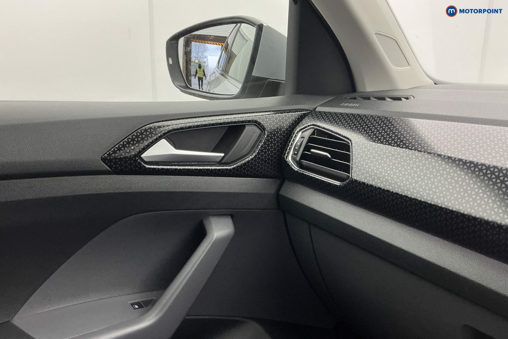 Used Volkswagen T-Cross 2021 for sale - 76723364: Photo 25