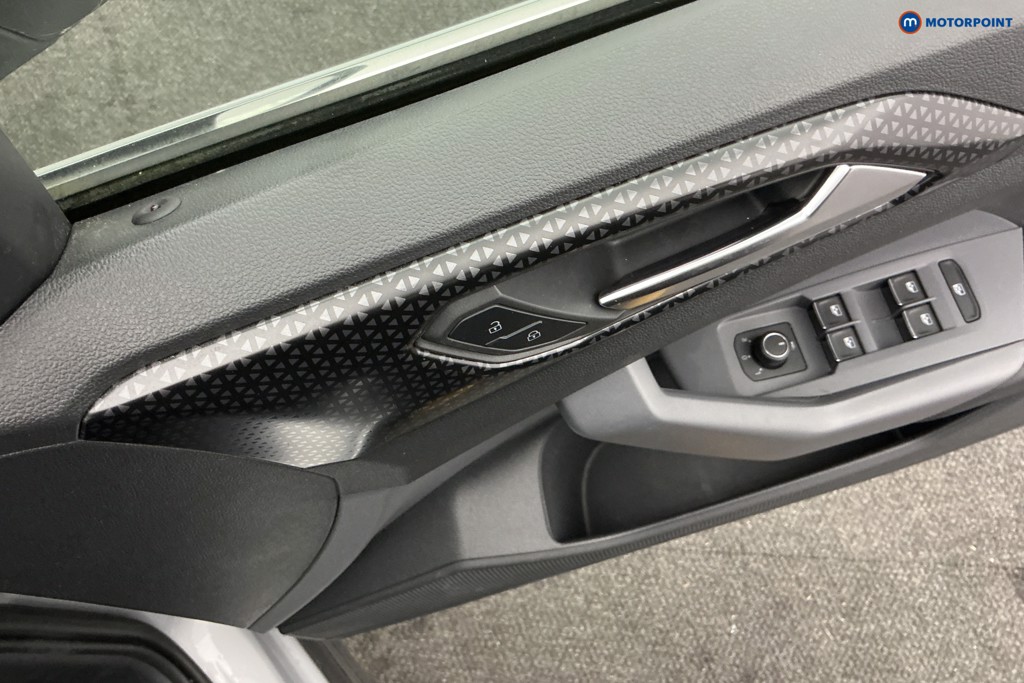 Used Volkswagen T-Cross 2021 for sale - 76723364: Photo 30