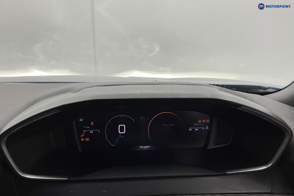 Used Peugeot 2008 2025 for sale - 77590968: Photo 18