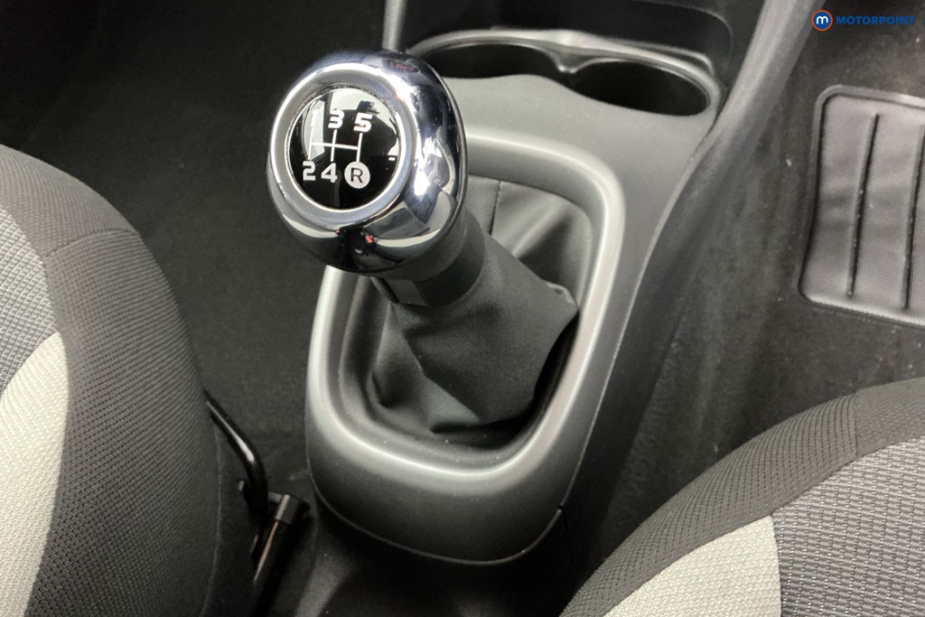 Used Toyota AYGO 2020 for sale - 76394634: Photo 21