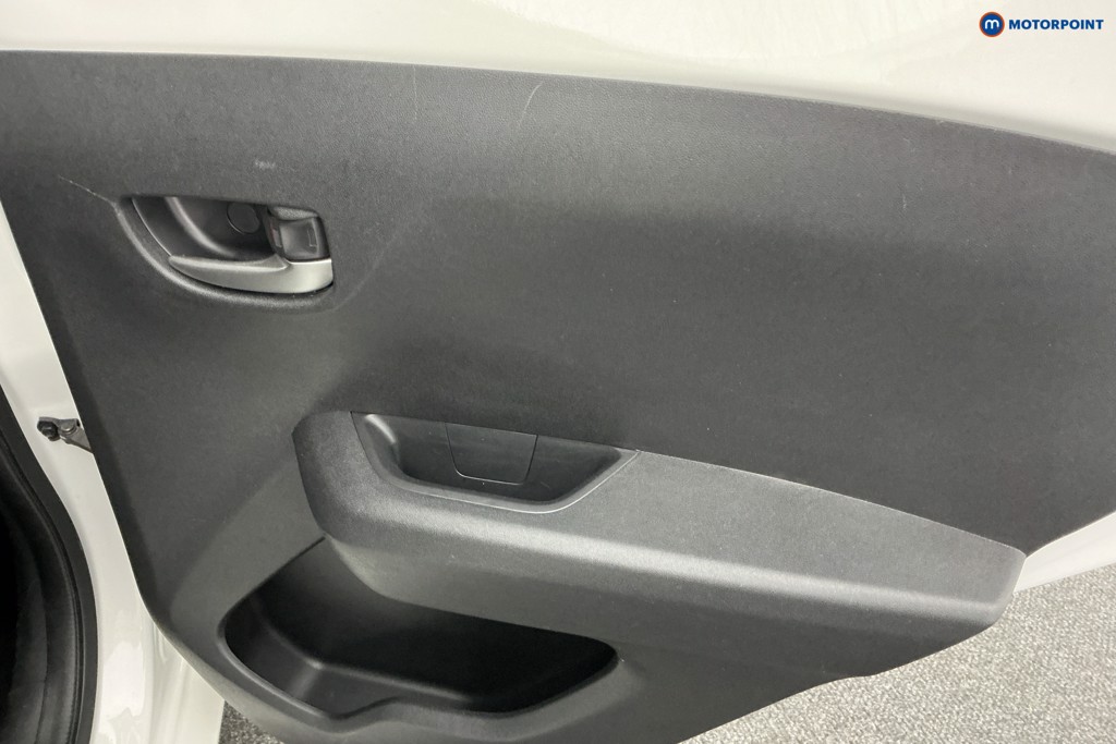 Used Toyota AYGO 2020 for sale - 76394634: Photo 30