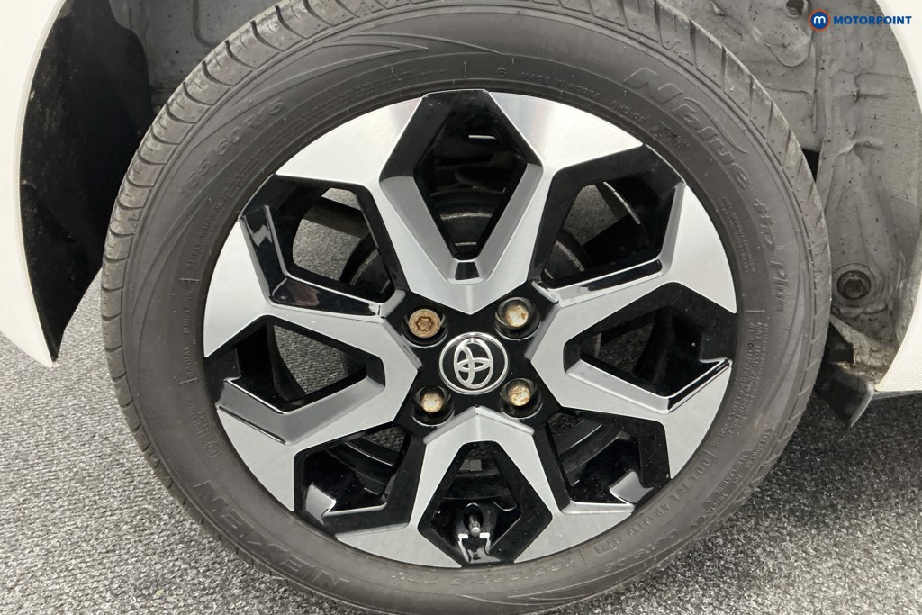 Used Toyota AYGO 2020 for sale - 76394634: Photo 39