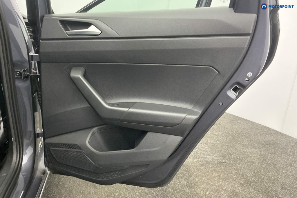 Used Volkswagen Polo 2024 for sale - 77834528: Photo 35