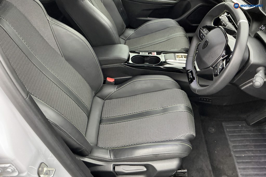 Used Peugeot 2008 2025 for sale - 76375791: Photo 13