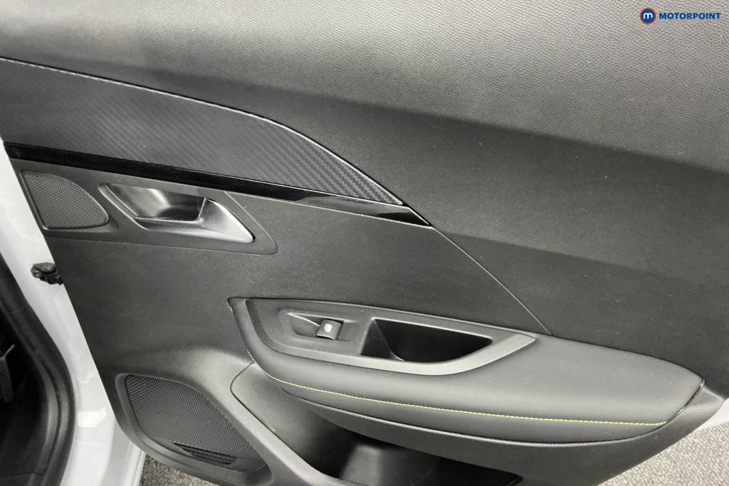 Used Peugeot 2008 2025 for sale - 76375791: Photo 30