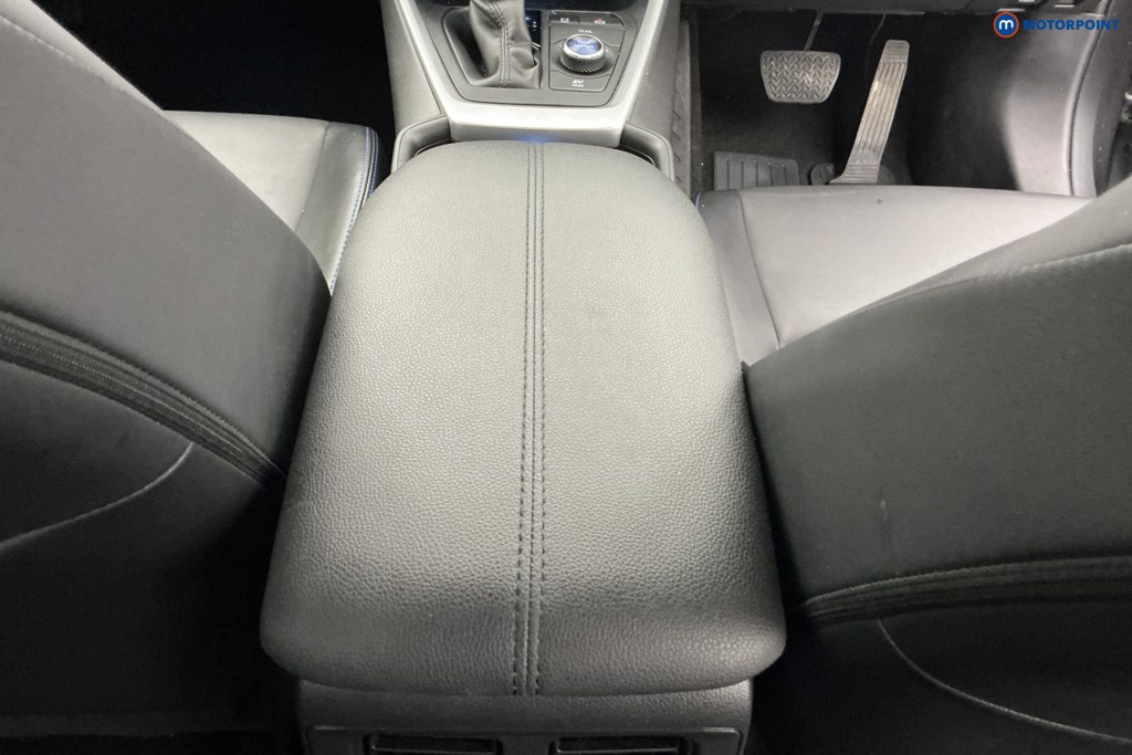 Used Toyota RAV4 2023 for sale - 76782719: Photo 19