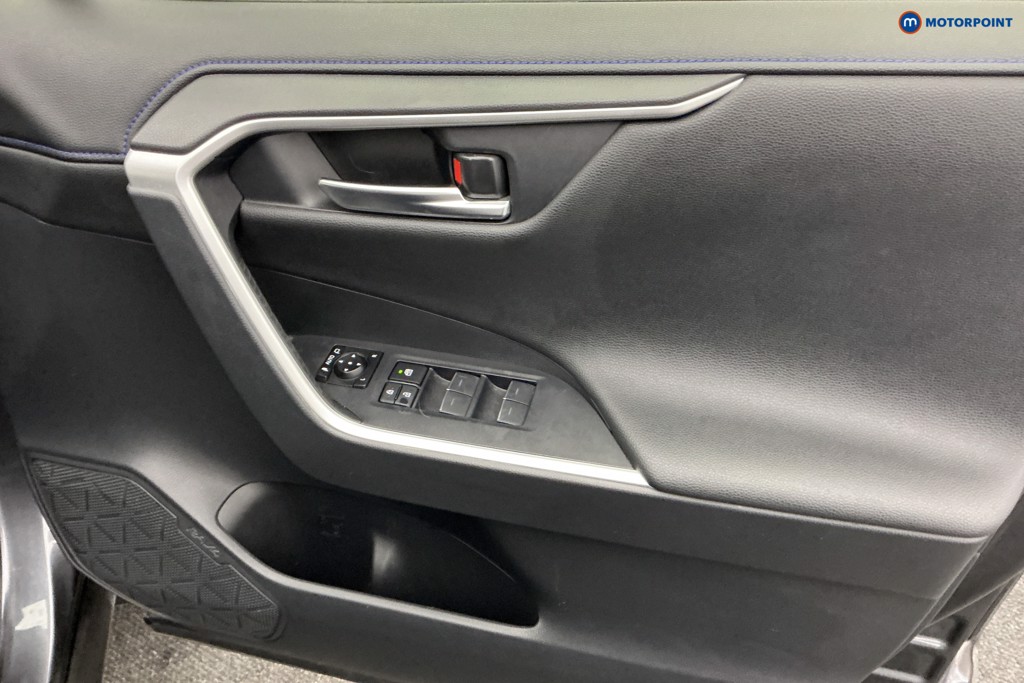 Used Toyota RAV4 2023 for sale - 76782719: Photo 30