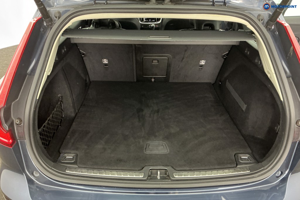 Used Volvo V60 2020 for sale - 77989218: Photo 12