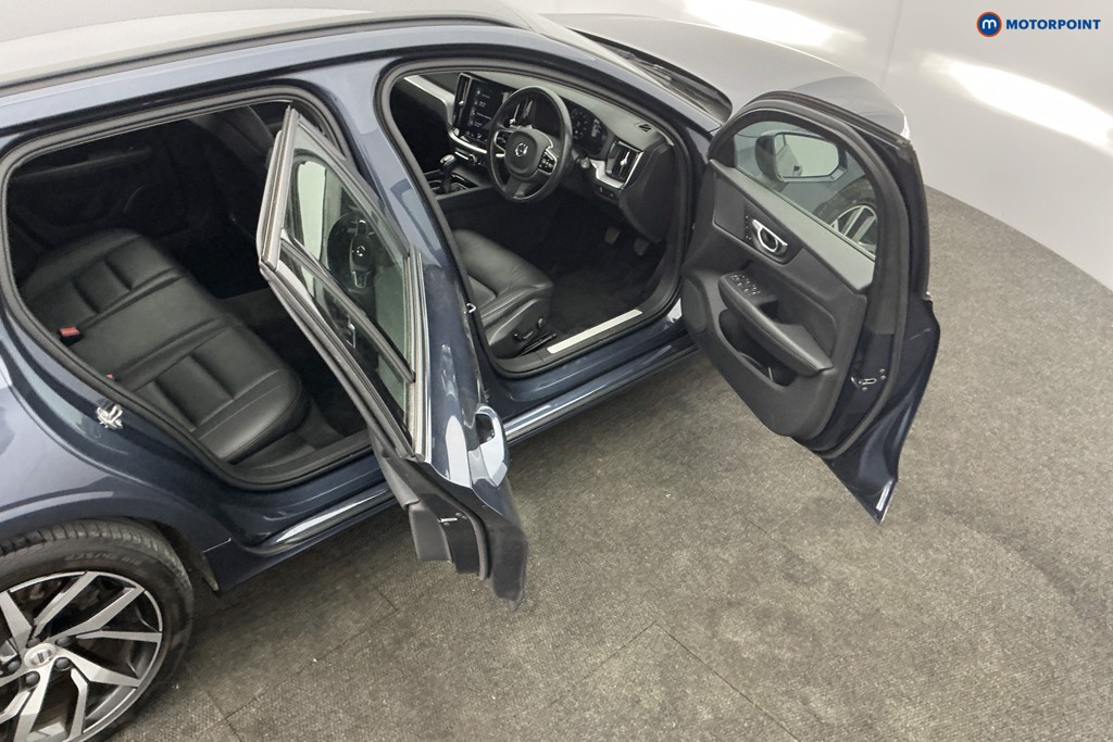 Used Volvo V60 2020 for sale - 77989218: Photo 14