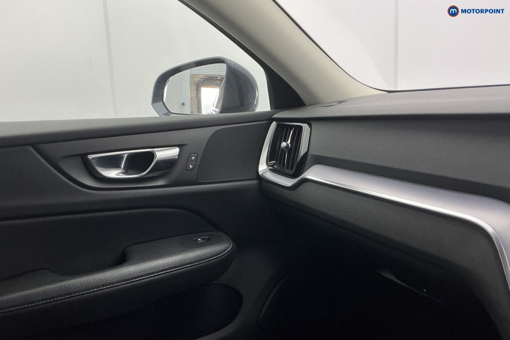 Used Volvo V60 2020 for sale - 77989218: Photo 32