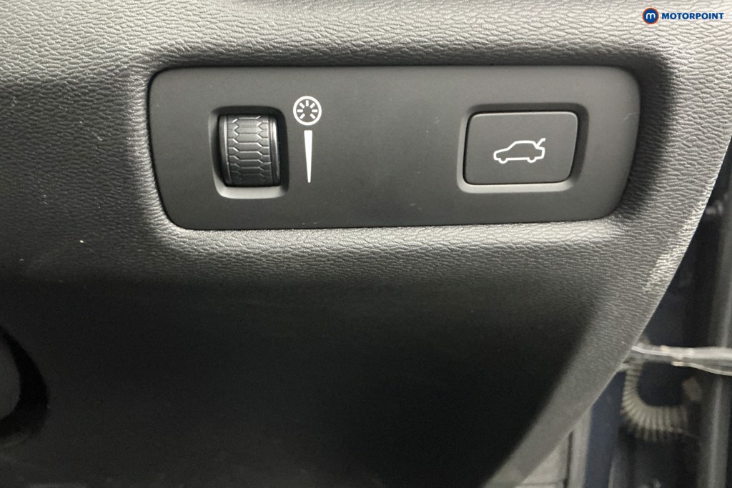 Used Volvo V60 2020 for sale - 77989218: Photo 35