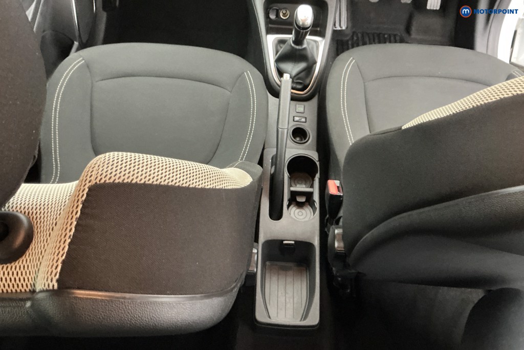 Used Renault Captur 2019 for sale - 77152281: Photo 19