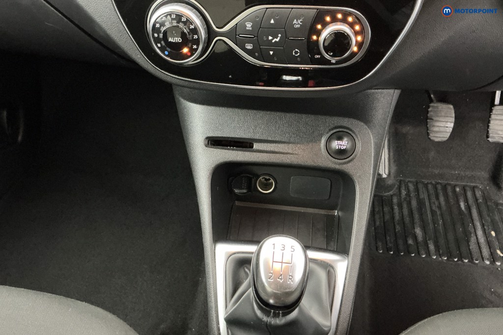 Used Renault Captur 2019 for sale - 77152281: Photo 24