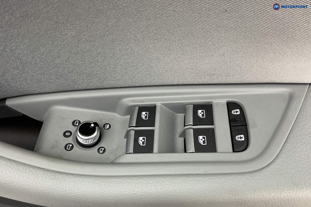 Used Audi A4 2021 for sale - 77013782: Photo 35