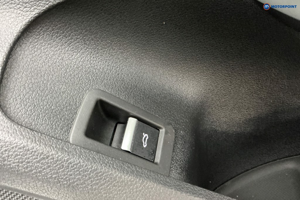 Used Audi A4 2021 for sale - 77013782: Photo 37