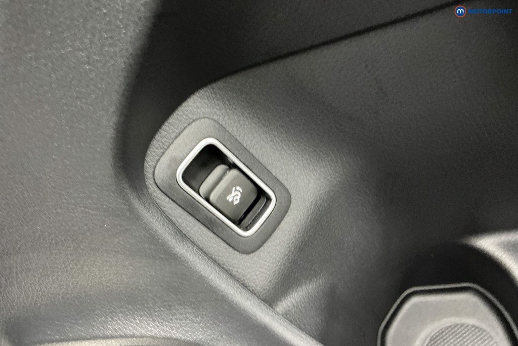 Used Mercedes-Benz CLA 2024 for sale - 77248848: Photo 36