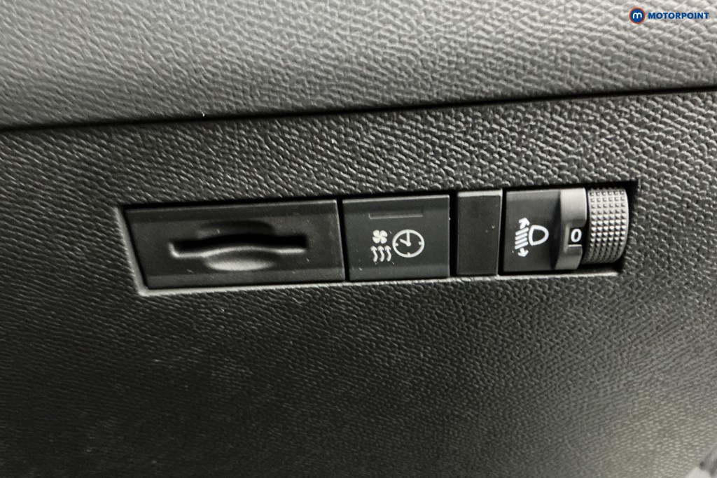 Used Vauxhall Astra 2024 for sale - 77435773: Photo 32