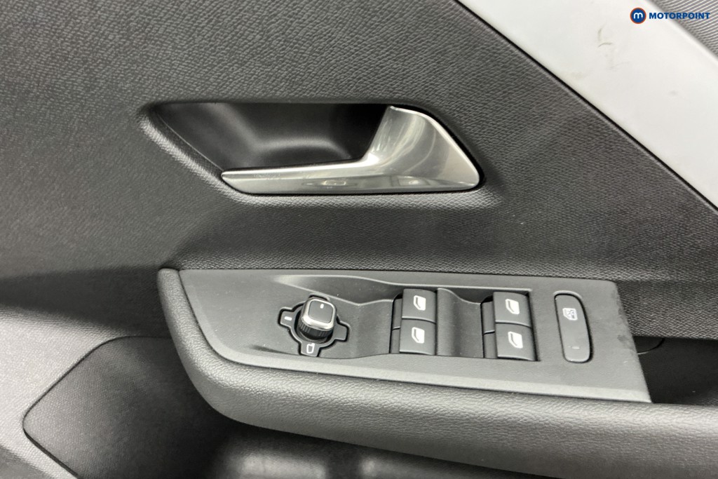 Used Vauxhall Astra 2024 for sale - 77435773: Photo 34