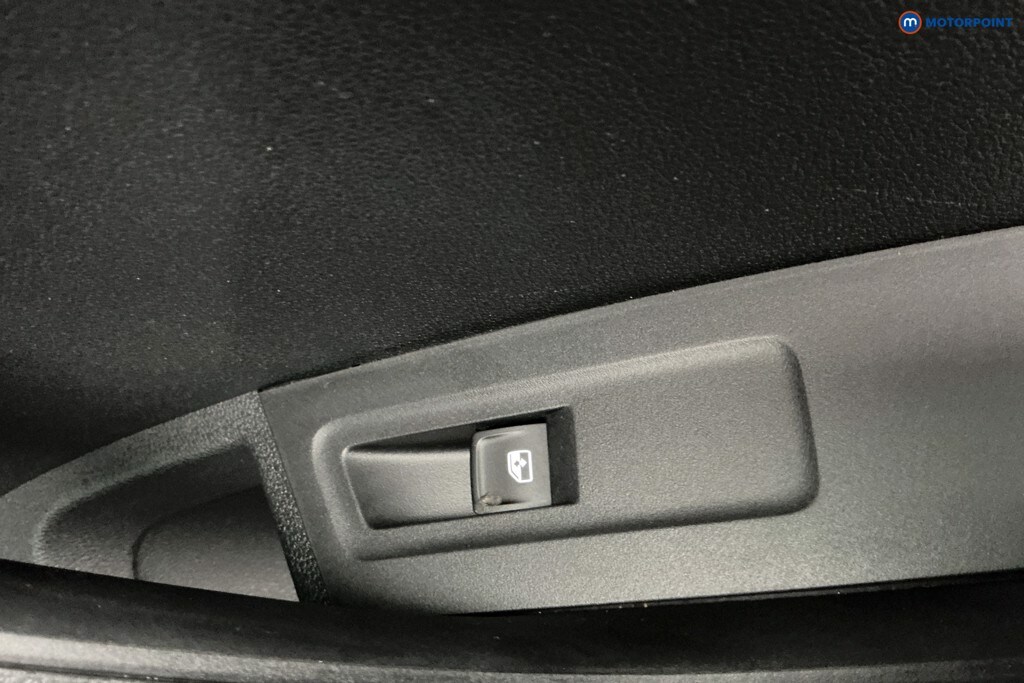 Used Skoda Karoq 2025 for sale - 77935252: Photo 35