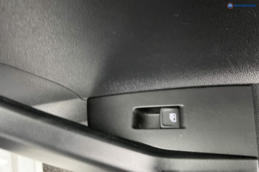 Used Volkswagen Polo 2021 for sale - 77104296: Photo 38