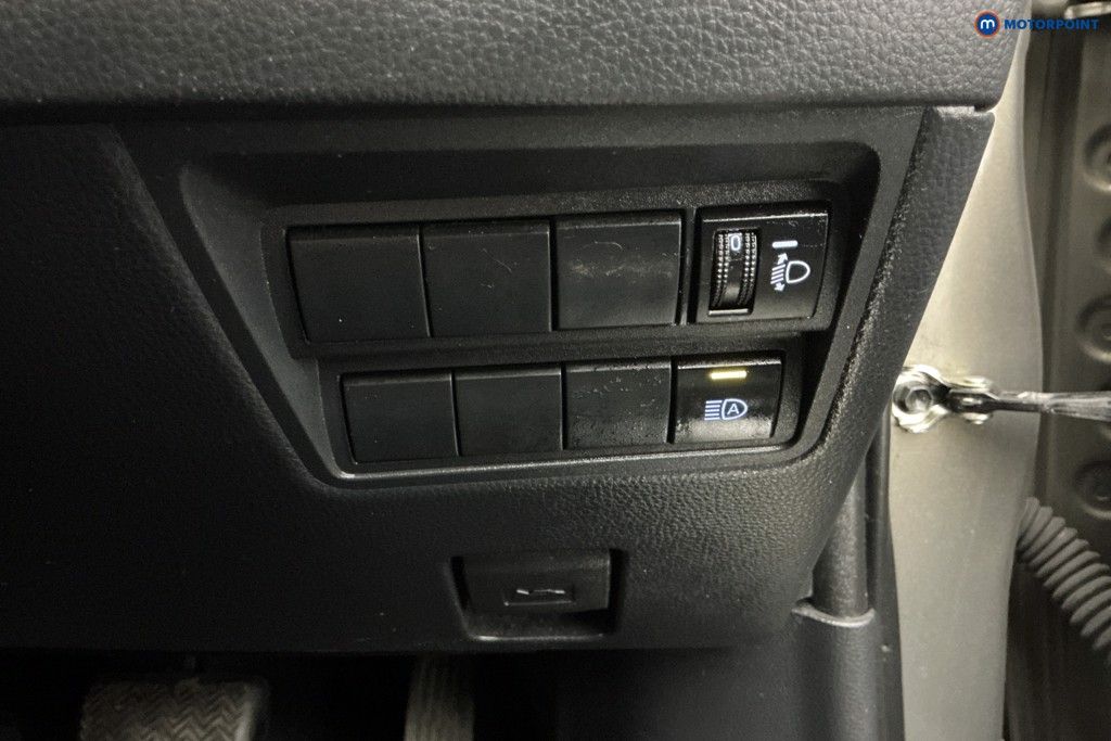 Used Toyota Yaris 2023 for sale - 78001508: Photo 33